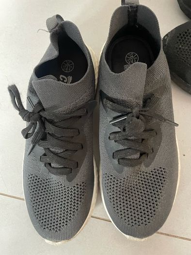runners trainers size 2