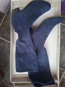 Caprice blue suede boots