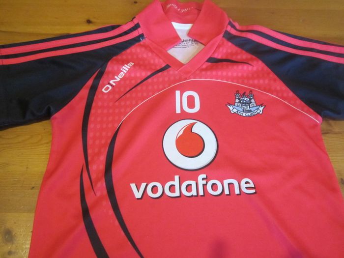 Dublin....Ath Cliath    Girls PINK  age 9-10