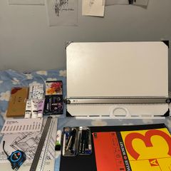 Art supplies