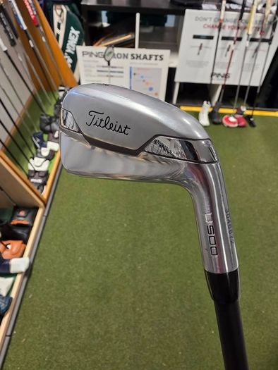 Titleist u500 Forged 4 Iron