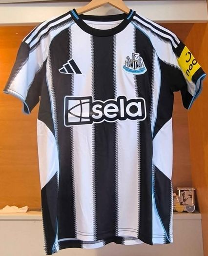 Newcastle united adults jerseys