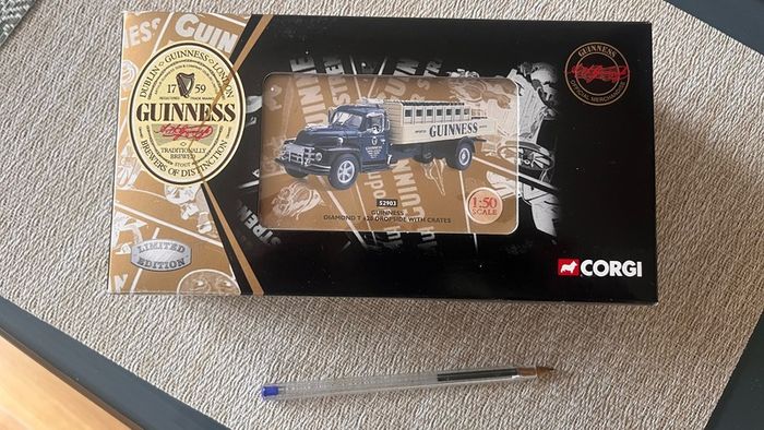 Guinness Diamond T 620 Truck Limited Edition