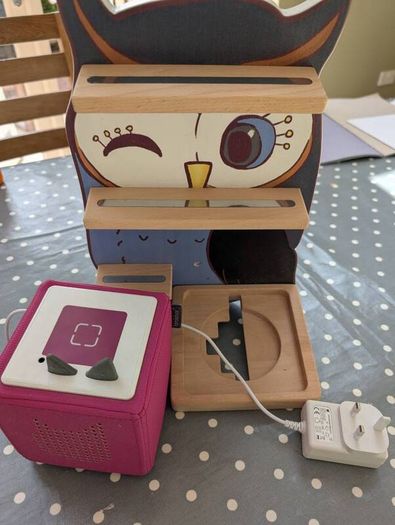 Tonibox And wall mount