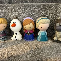Frozen bath toys