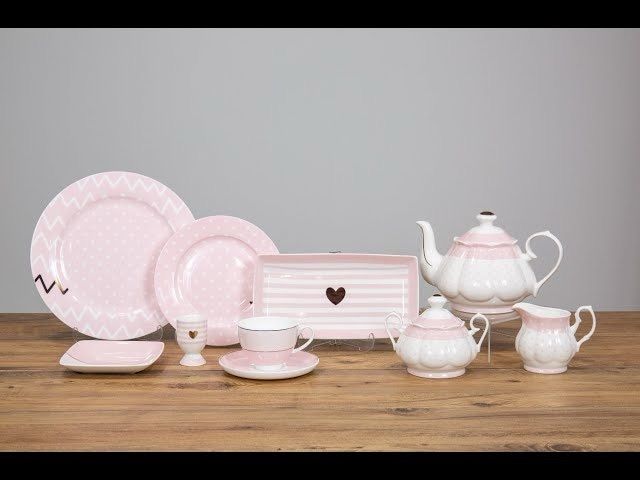 Royal Victoria Vintage Tea Set for breakfast/tea time