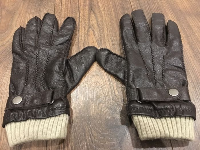 Leather Gloves