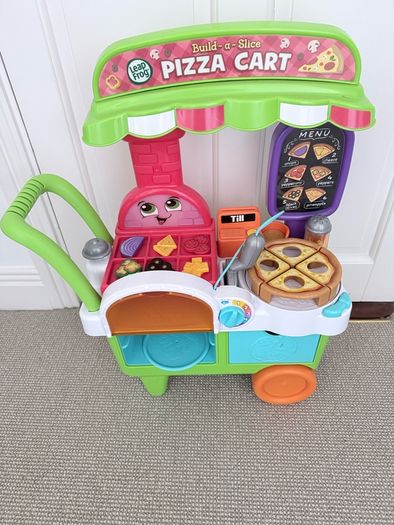 Leapfrog pizza cart