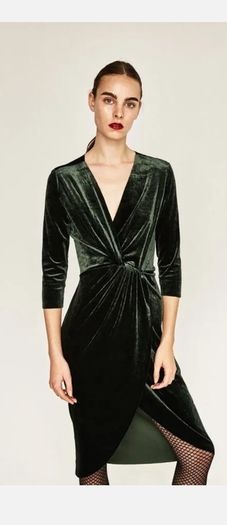 Green Velvet knee length dress M