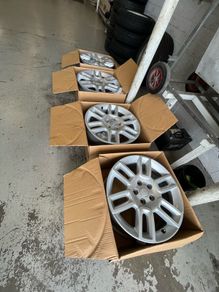 Land Rover defender Wheels