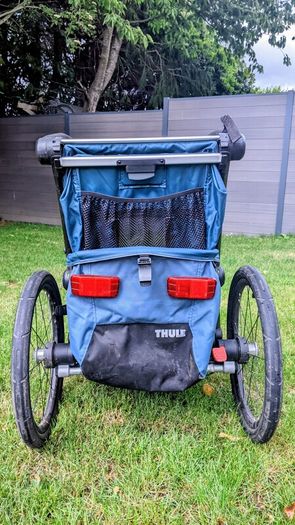 Thule bike trailer & infant sling