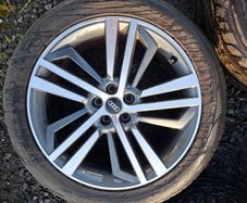 20" Genuine Audi Q5 S Line Alloys with tyres