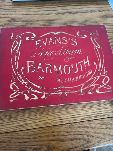Collection of vintage tourist booklets and hotel brochures