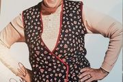 Eilish o'carroll of mrs browns boys signed photo