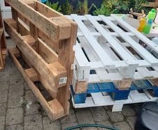 Wooden pallets 3e each 6 available might be used to build garden furniture etc