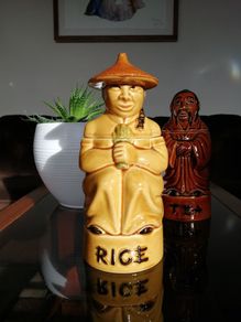 1970s Glossy Kitsch Ceramic Rice Container Price and Kensington England