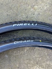 2 Pirelli Cinturato Cross M 700 x 33C Tire