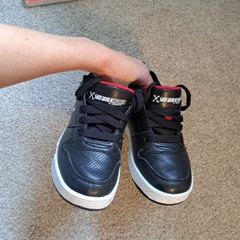 Heelys size 1