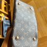 women bag Image 7