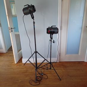 photography studio lights, Courtenay flashes
