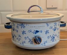 Laura Ashley 3.5L Slow Cooker  Excellent Condition