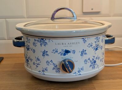 Laura Ashley 3.5L Slow Cooker  Excellent Condition