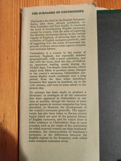 The Surnames Of Oxfordshire. By Richard Mckinley. With A Forward  By Dr Marc Fitch. First Edition Hardback With Dustjacket In Good Condition.  38