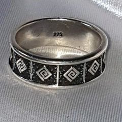 Pristine Vintage Sterling Silver Band Ring