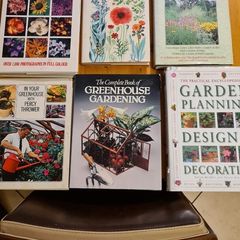 Gardning Books Large Volume Hardback And Paperback All In Good Condition. See Photos.