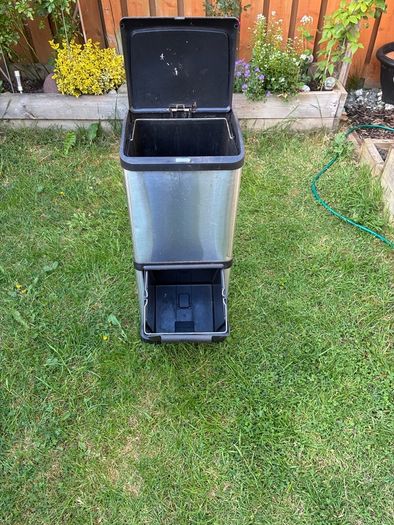 Double Bin