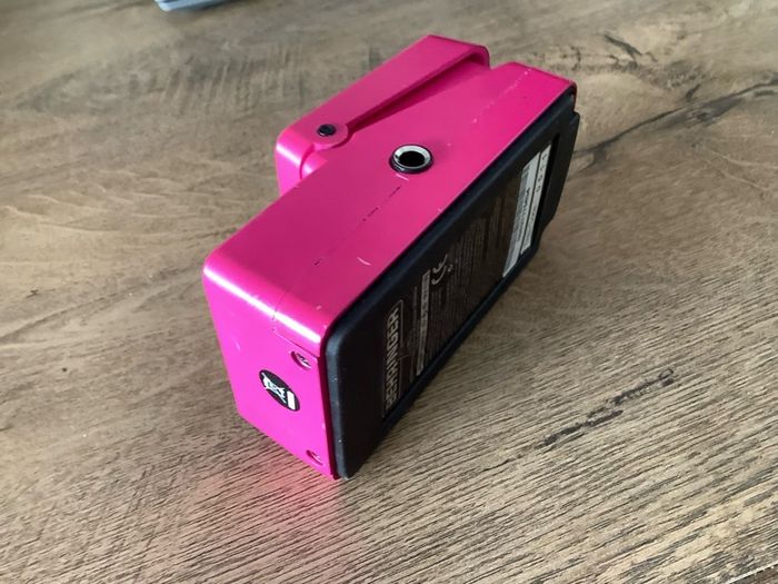 Behringer UD100 Ultra Distortion pedal (Boss DS-2 turbo clone)