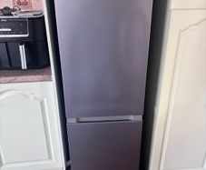 LOGIK L50BW23 60/40 Fridge Freezer Silver/Grey