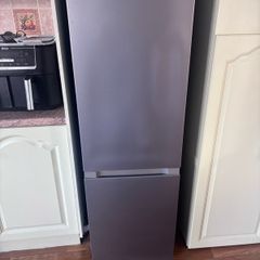 LOGIK L50BW23 60/40 Fridge Freezer Silver/Grey