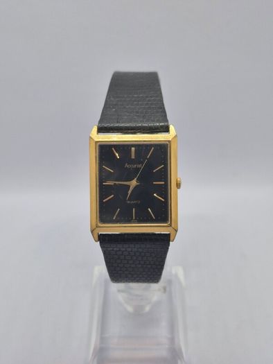 Vintage Accurist Gold-Tone Tank Watch - Retro 80s