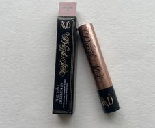 Kvd beauty dazzle stick eyeshadow in nail surge