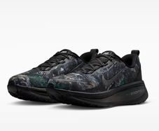 Nike Vomero 18 Realtree Camo UK 10 / US 11 Brand New with box