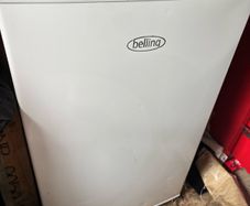 Under counter freezer
