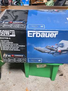Electric tile cutter