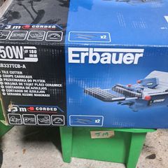 Electric tile cutter