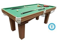 Snooker / pool table