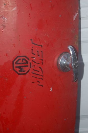 Vintage MG Midget boot lid