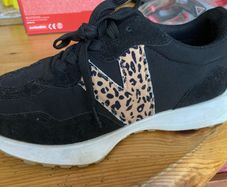 Ladies Trainers as new Size 40 61/2