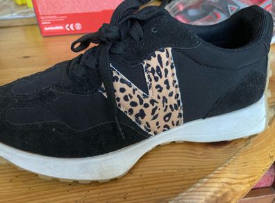 Ladies Trainers as new Size 40 61/2