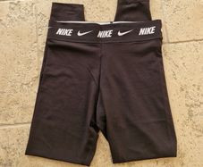 Nike leggings (Size M)
