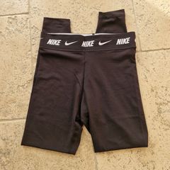 Nike leggings (Size M)