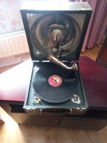 Decca Gramophone