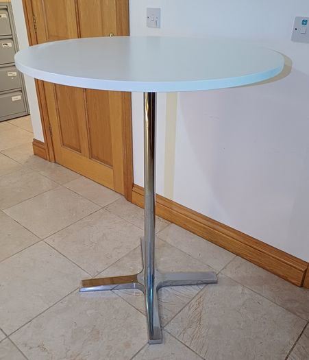 Herman Miller Round Bar Table