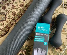 Dumbbells, Yoga Mat & Resistance Bands