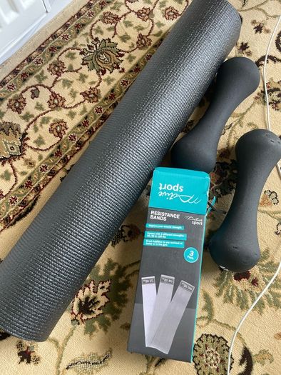 Dumbbells, Yoga Mat & Resistance Bands
