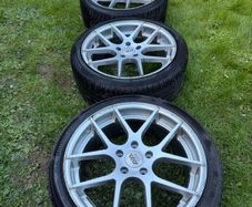 18 Ava Alloy Wheels 5x115 Fits Opel Vauxhall Chrysler Sport Style
